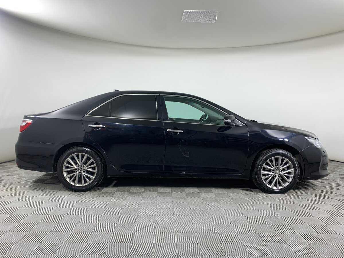 Купить Toyota Camry с пробегом. Фото: #3
