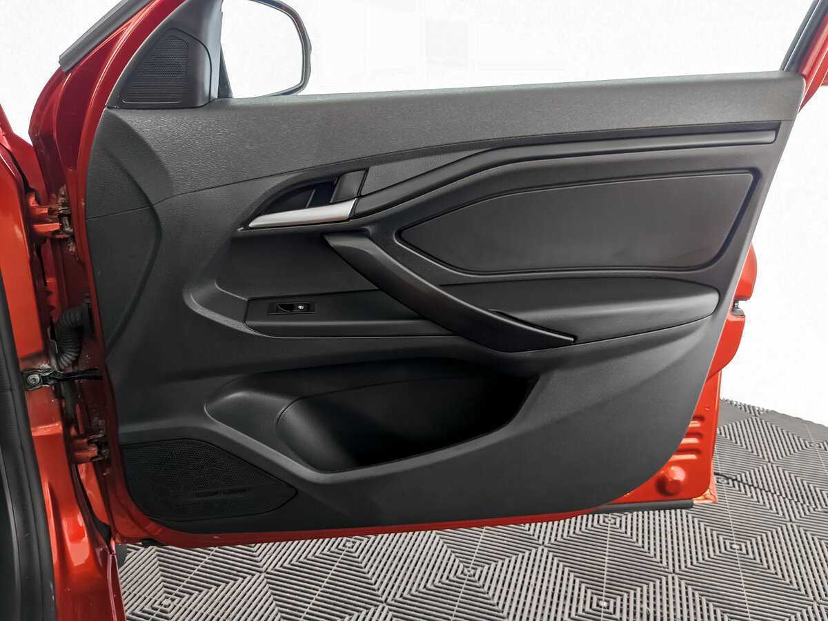 Купить Lada (ВАЗ) Vesta с пробегом. Фото: #19