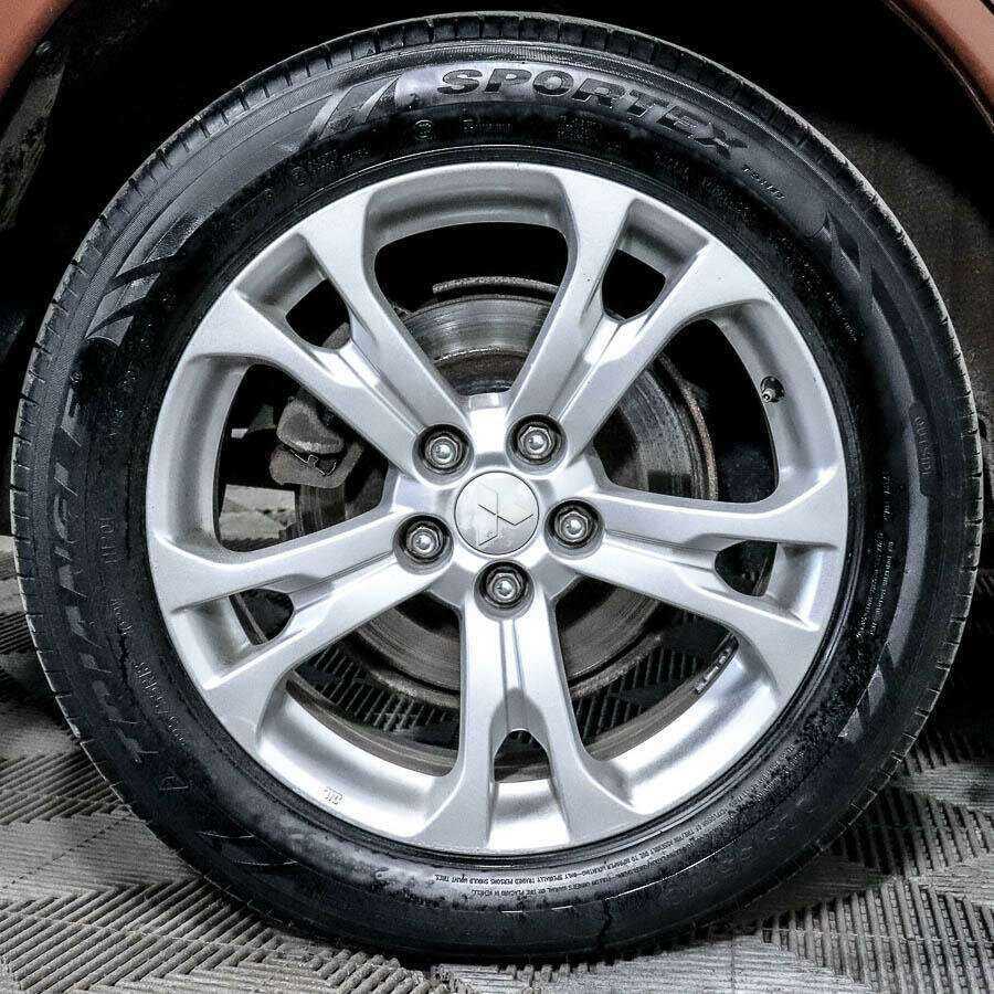 Купить Mitsubishi Outlander с пробегом. Фото: #15