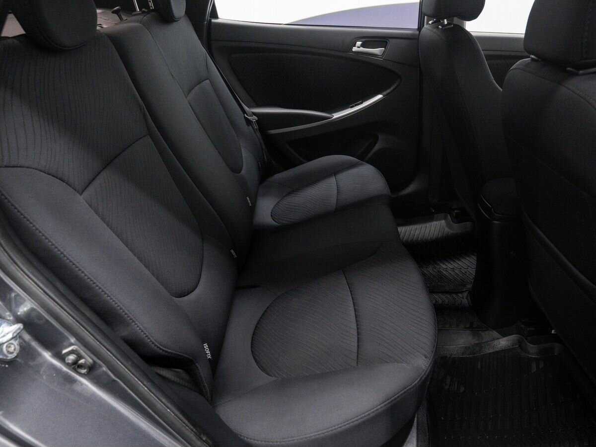Купить Hyundai Solaris с пробегом. Фото: #9
