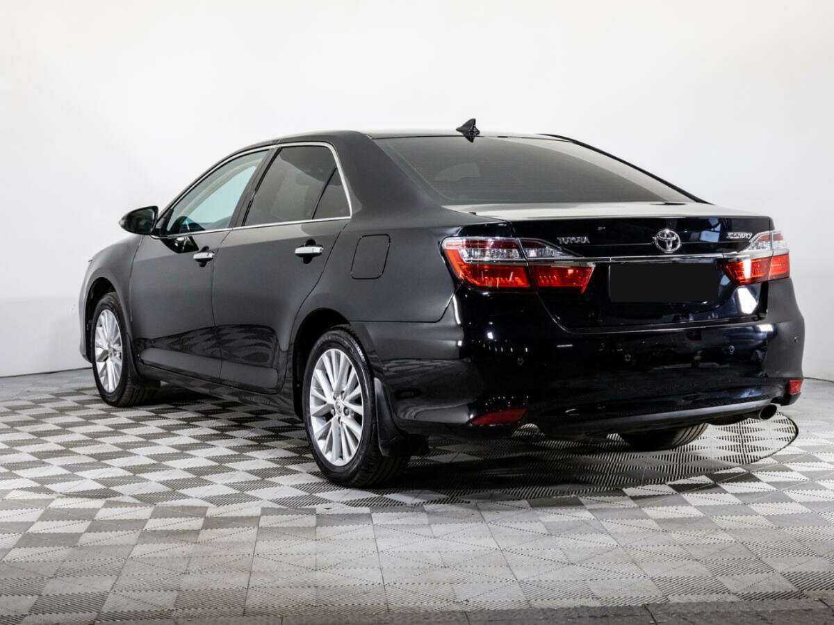 Купить Toyota Camry с пробегом. Фото: #5
