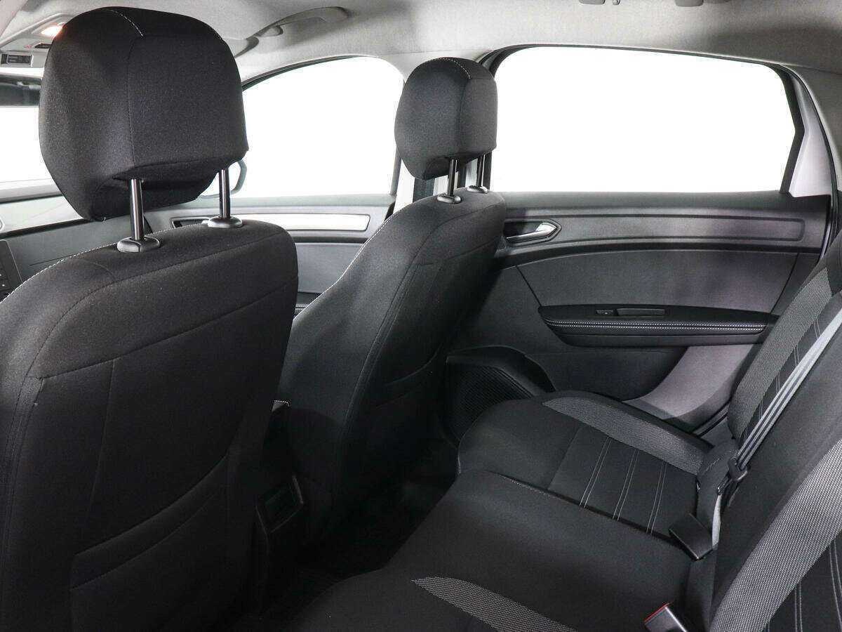 Купить Renault Arkana с пробегом. Фото: #11