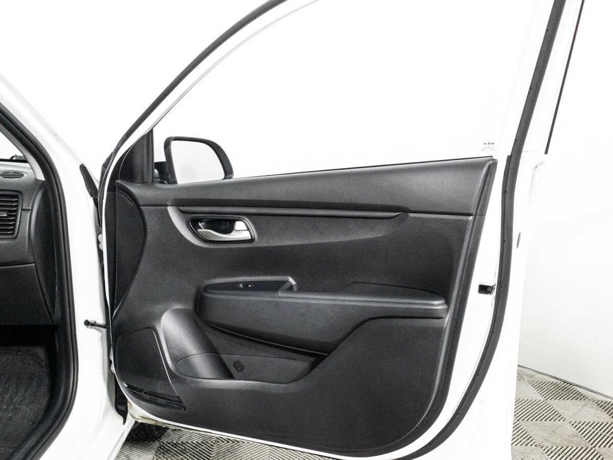 Купить Kia Rio с пробегом. Фото: #27