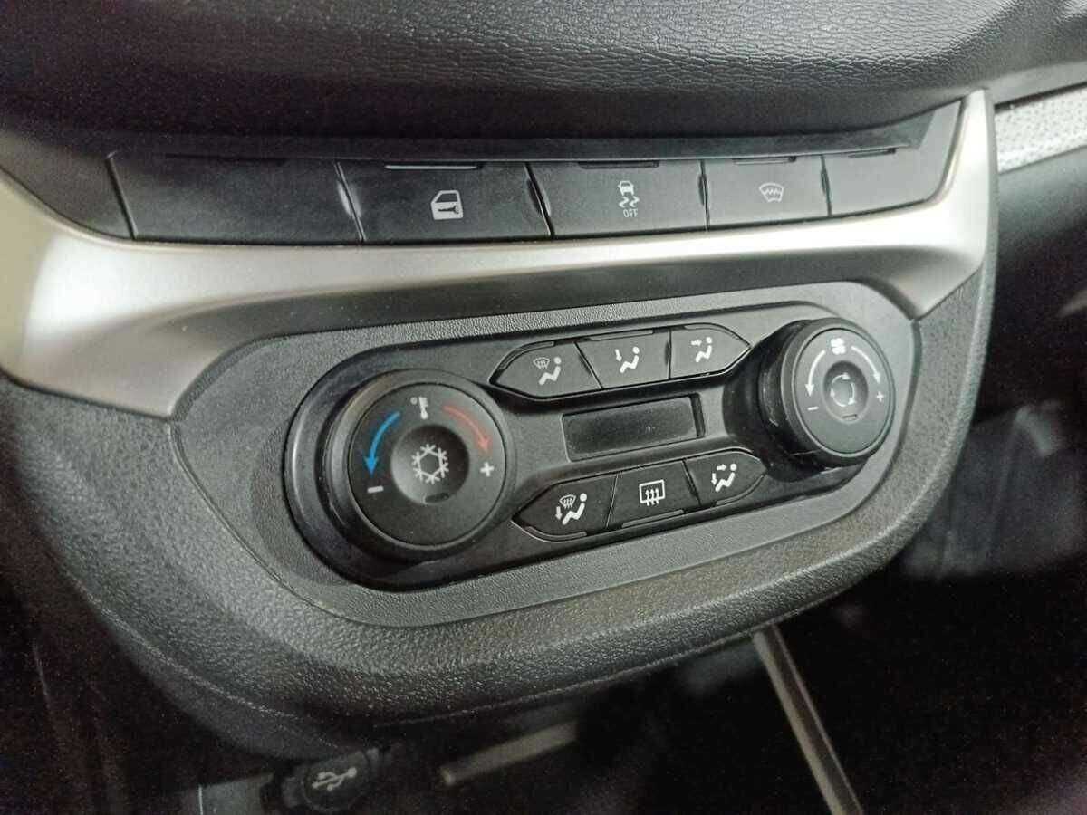 Купить Lada (ВАЗ) Vesta с пробегом. Фото: #15