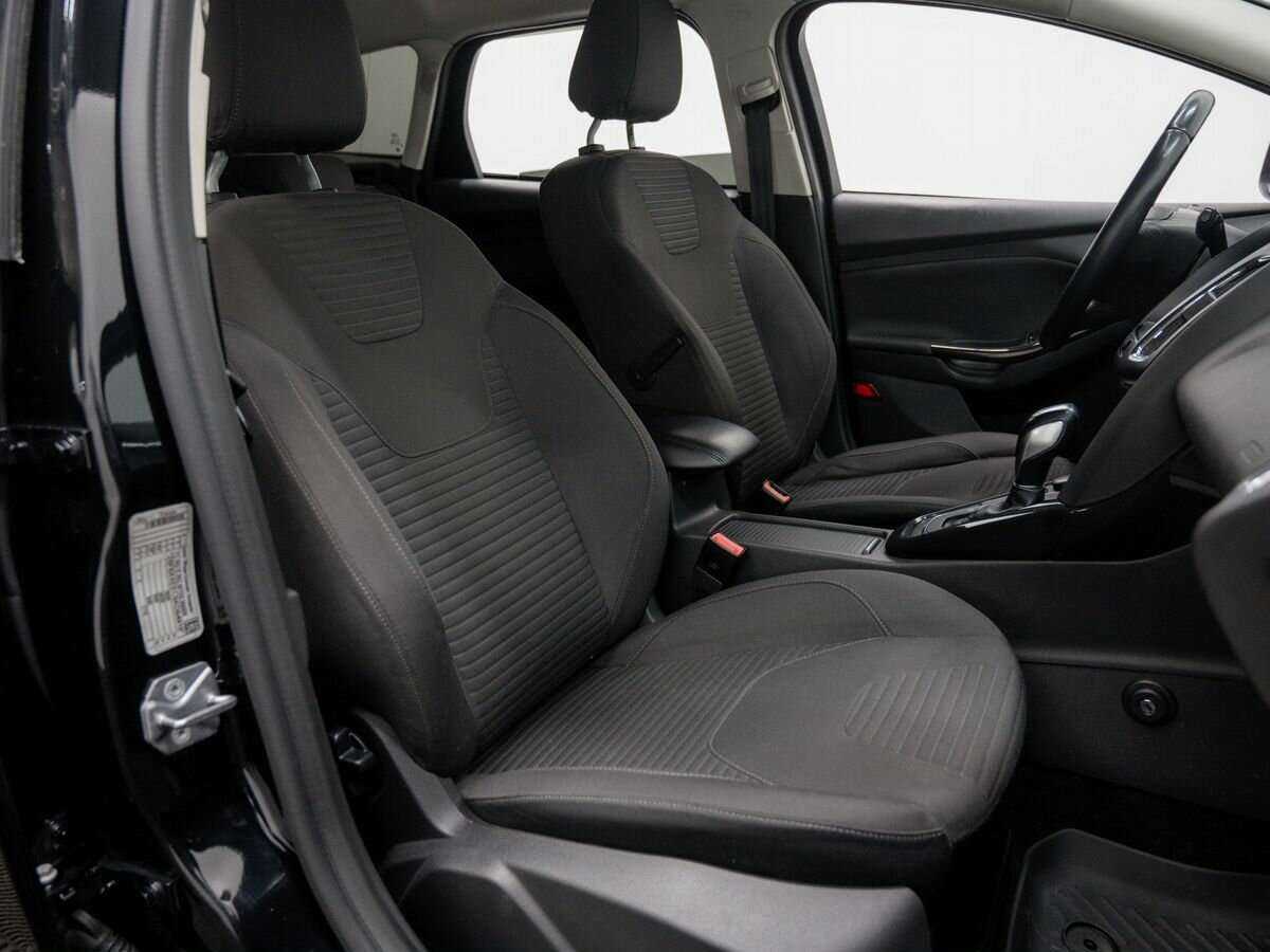 Купить Ford Focus с пробегом. Фото: #9