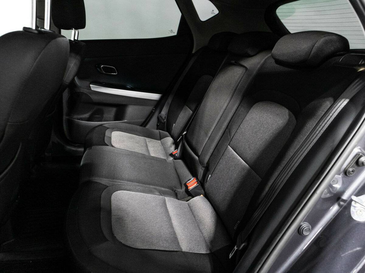 Купить Kia Ceed с пробегом. Фото: #9