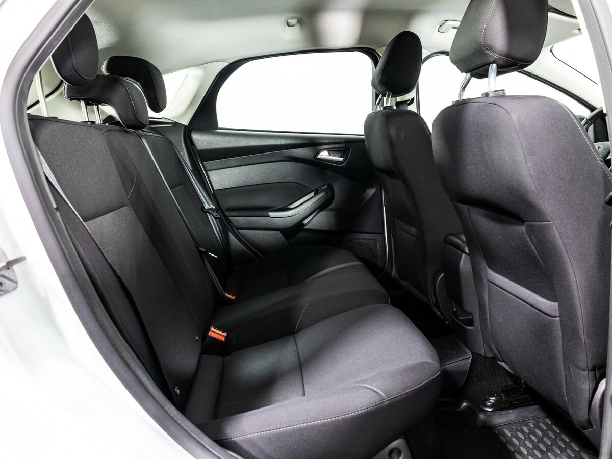 Купить Ford Focus с пробегом. Фото: #12
