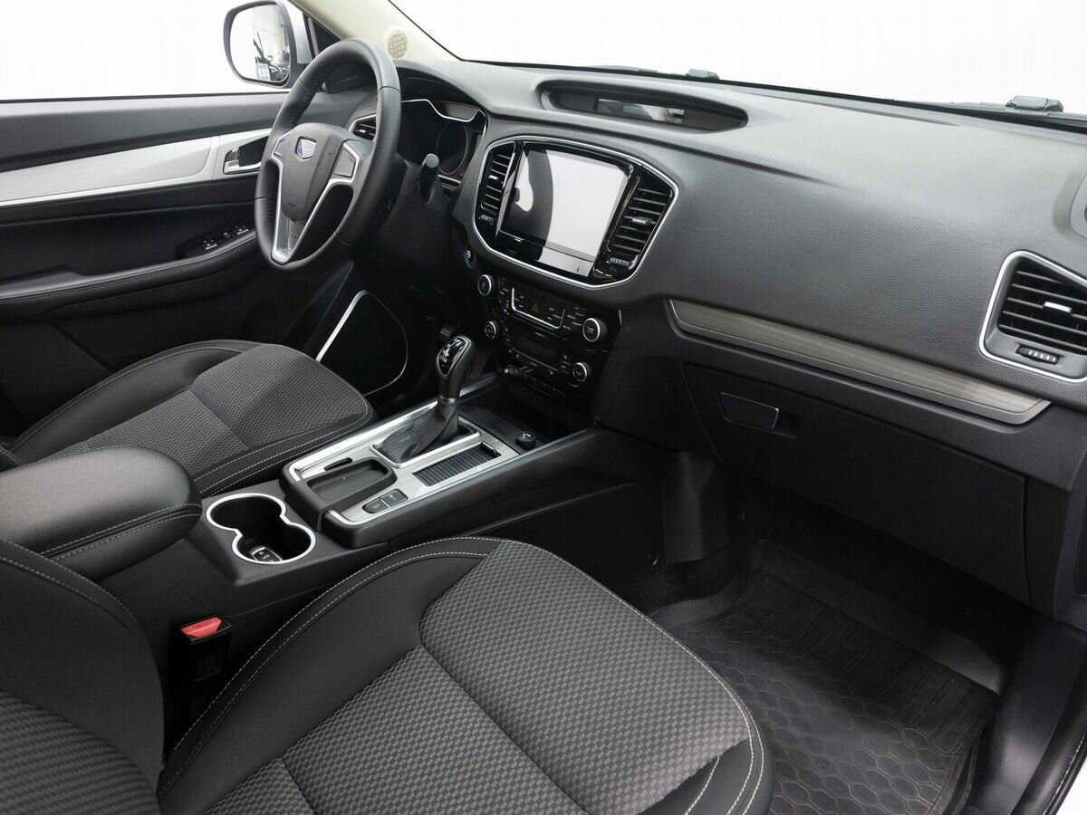 Купить Geely Emgrand X7 с пробегом. Фото: #12