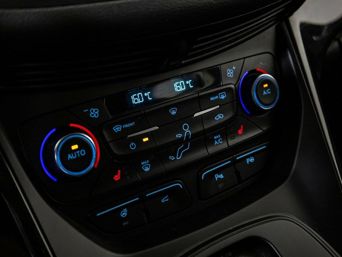 Купить Ford Kuga с пробегом. Фото: #15