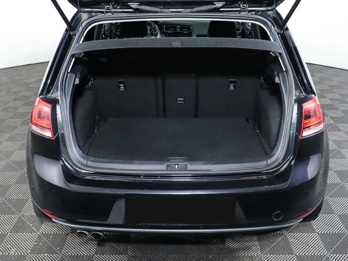 Купить Volkswagen Golf с пробегом. Фото: #8