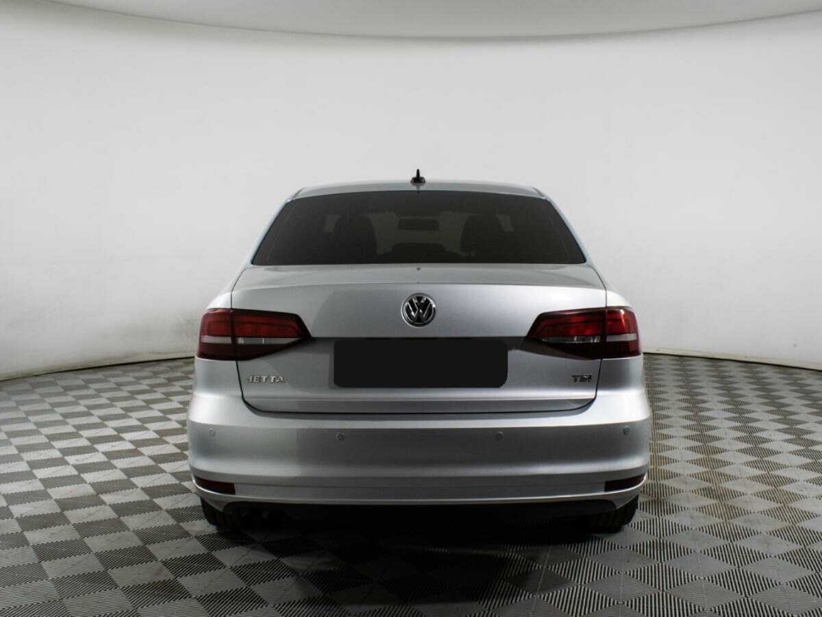 Купить Volkswagen Jetta с пробегом. Фото: #5