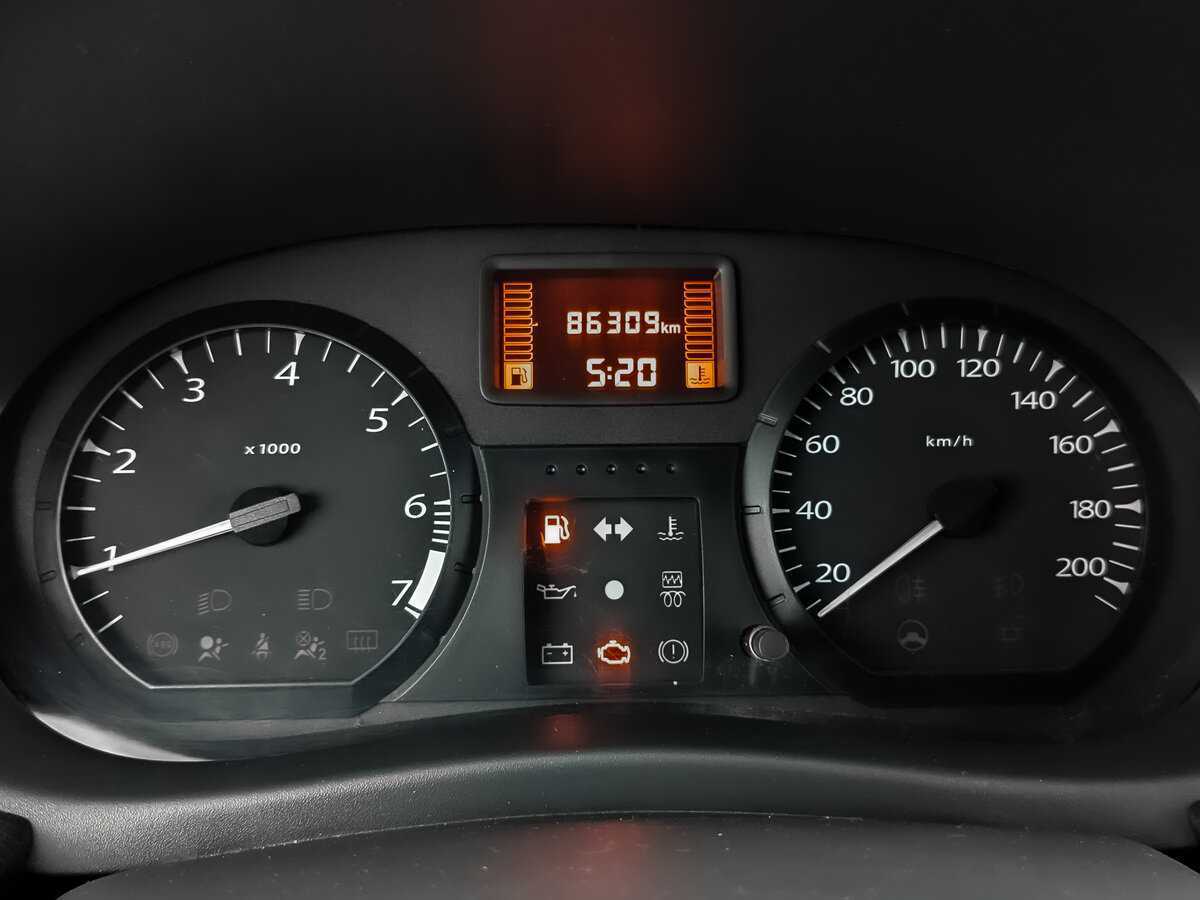 Купить Lada (ВАЗ) Largus с пробегом. Фото: #11