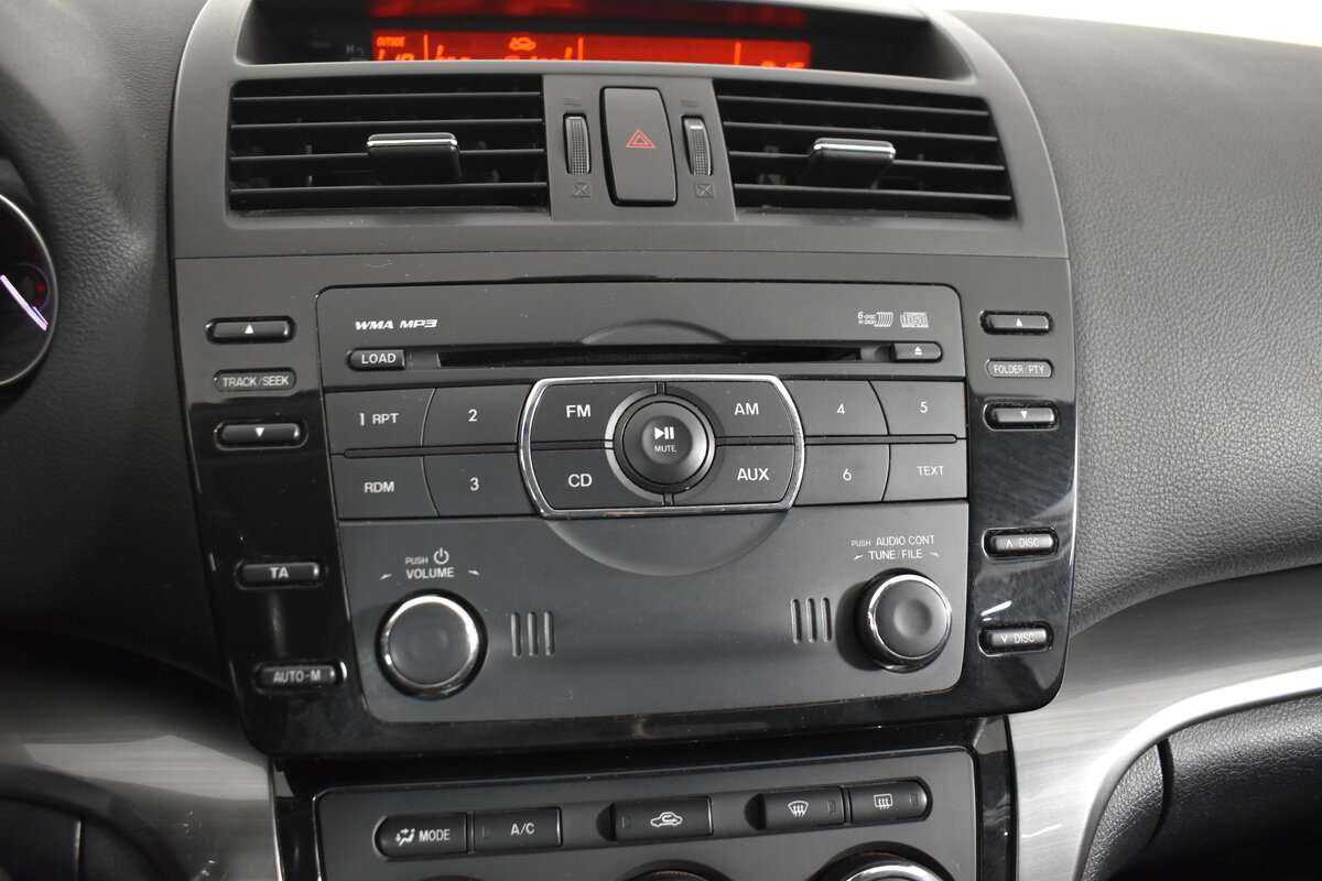 Купить Mazda 6 с пробегом. Фото: #13