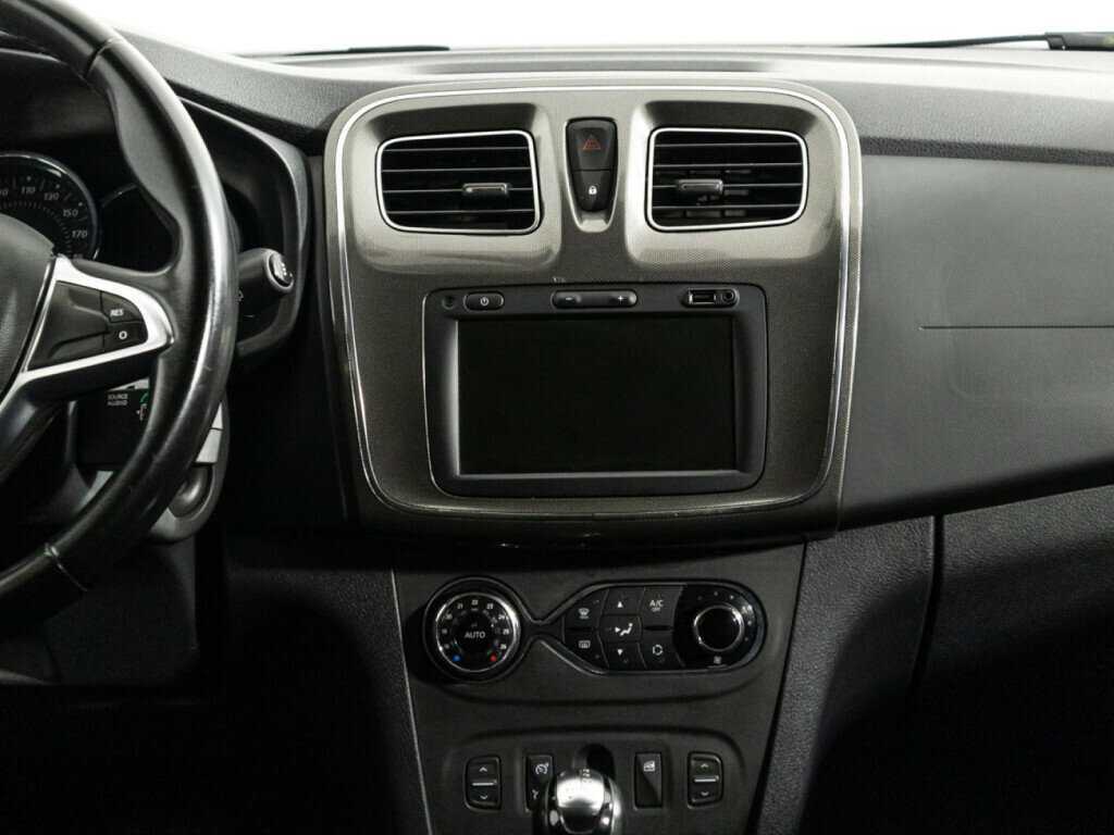 Купить Renault Sandero с пробегом. Фото: #13