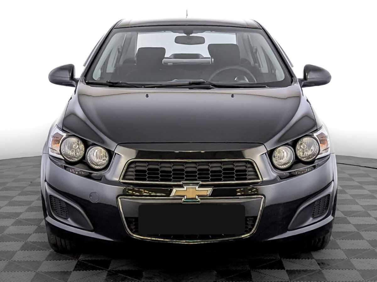 Купить Chevrolet Aveo с пробегом. Фото: #1