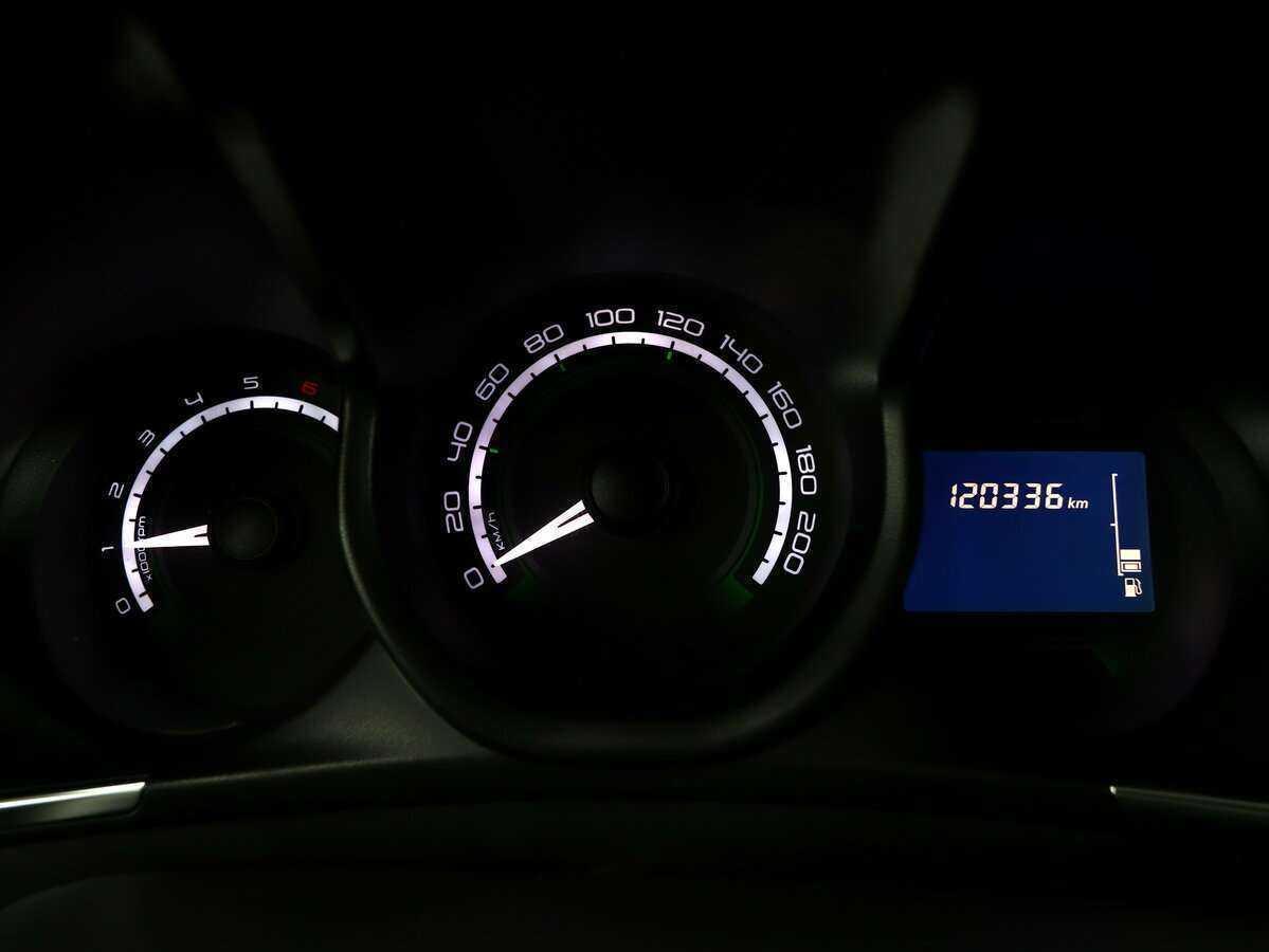 Купить Lada (ВАЗ) XRAY с пробегом. Фото: #10