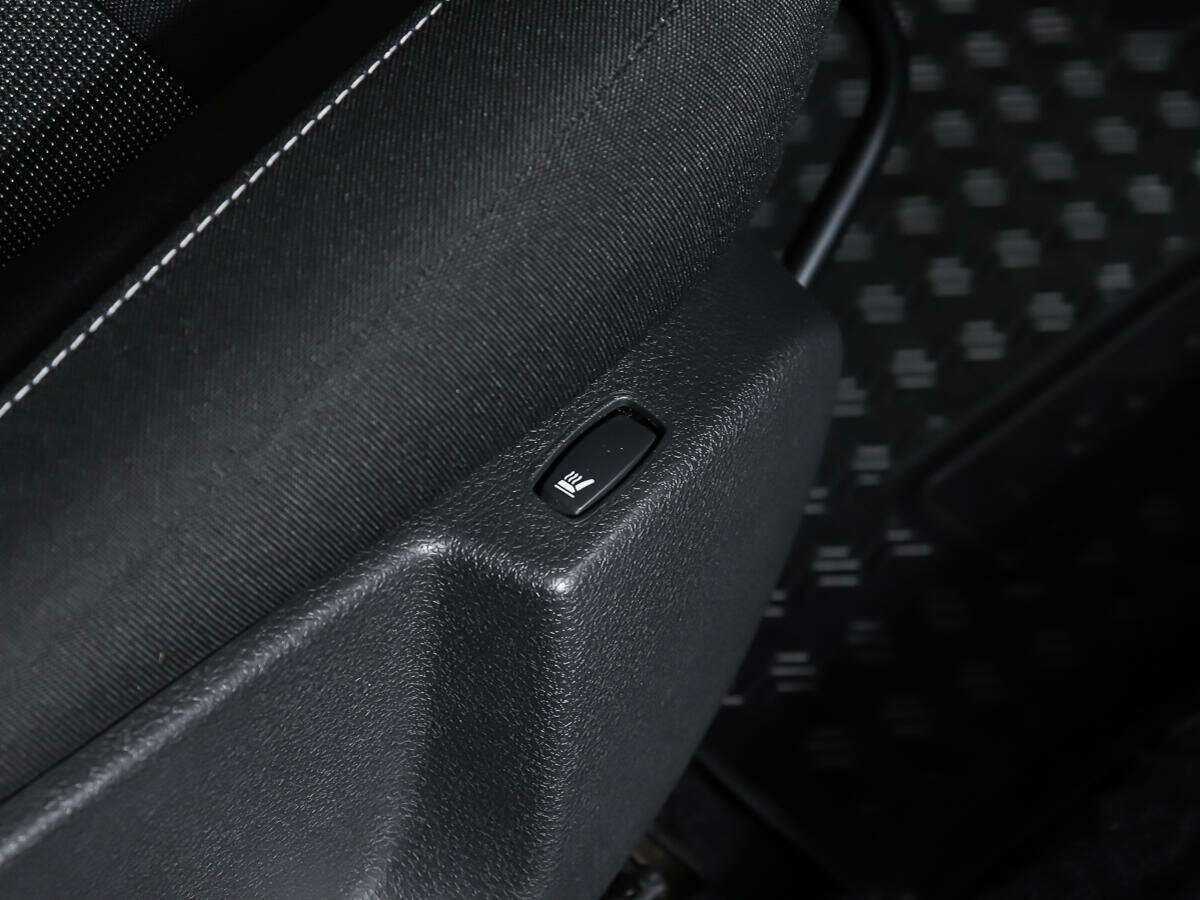 Купить Renault Logan с пробегом. Фото: #14