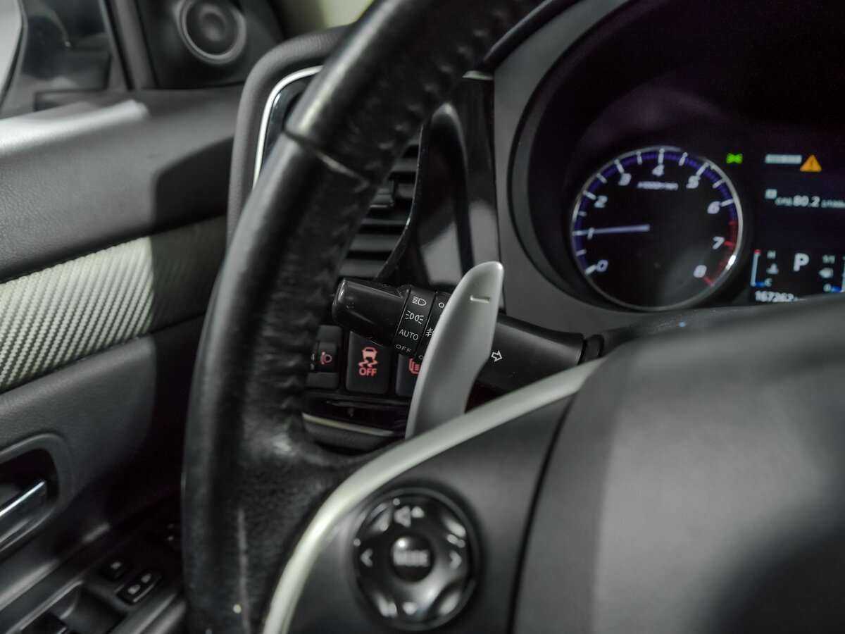 Купить Mitsubishi Outlander с пробегом. Фото: #6