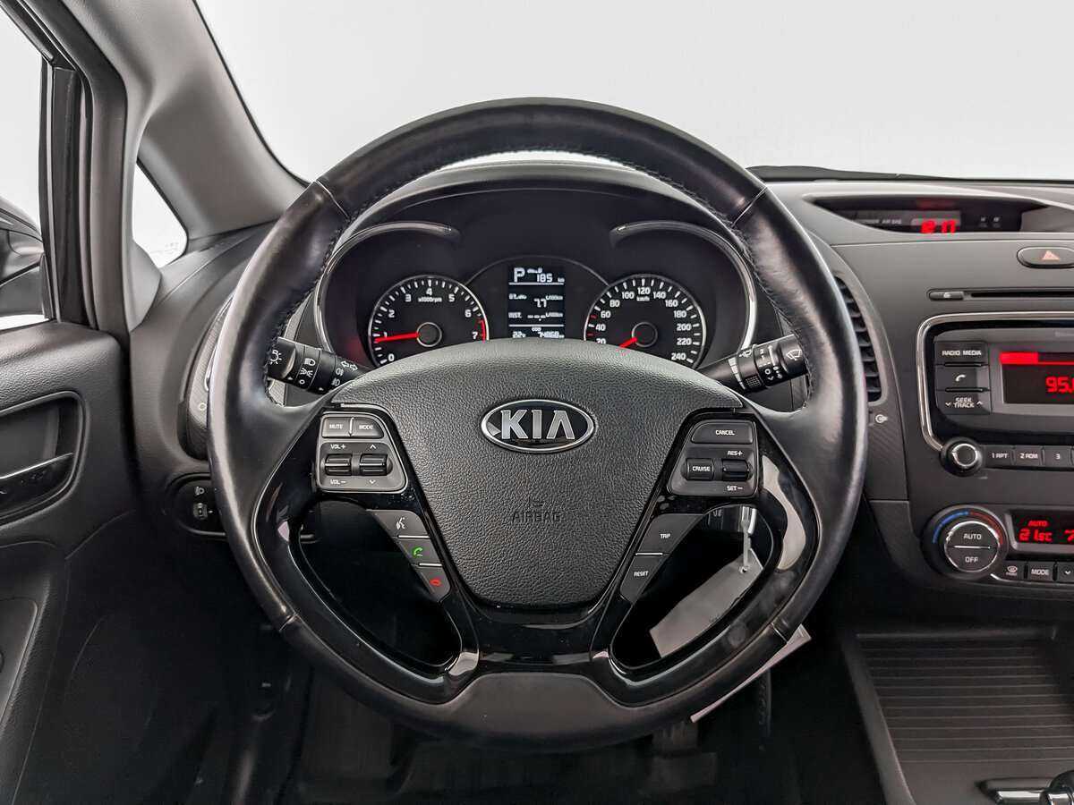 Купить Kia Cerato с пробегом. Фото: #16