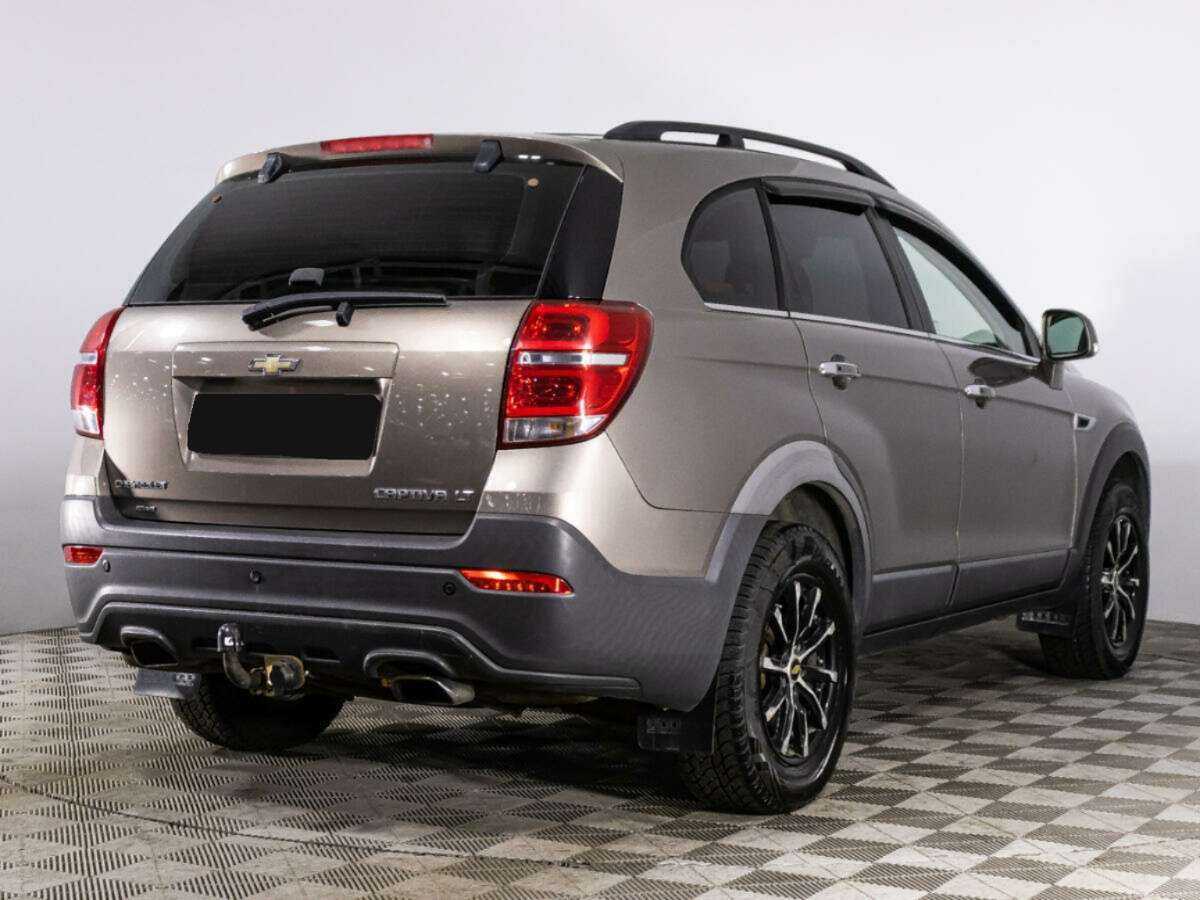 Купить Chevrolet Captiva с пробегом. Фото: #3