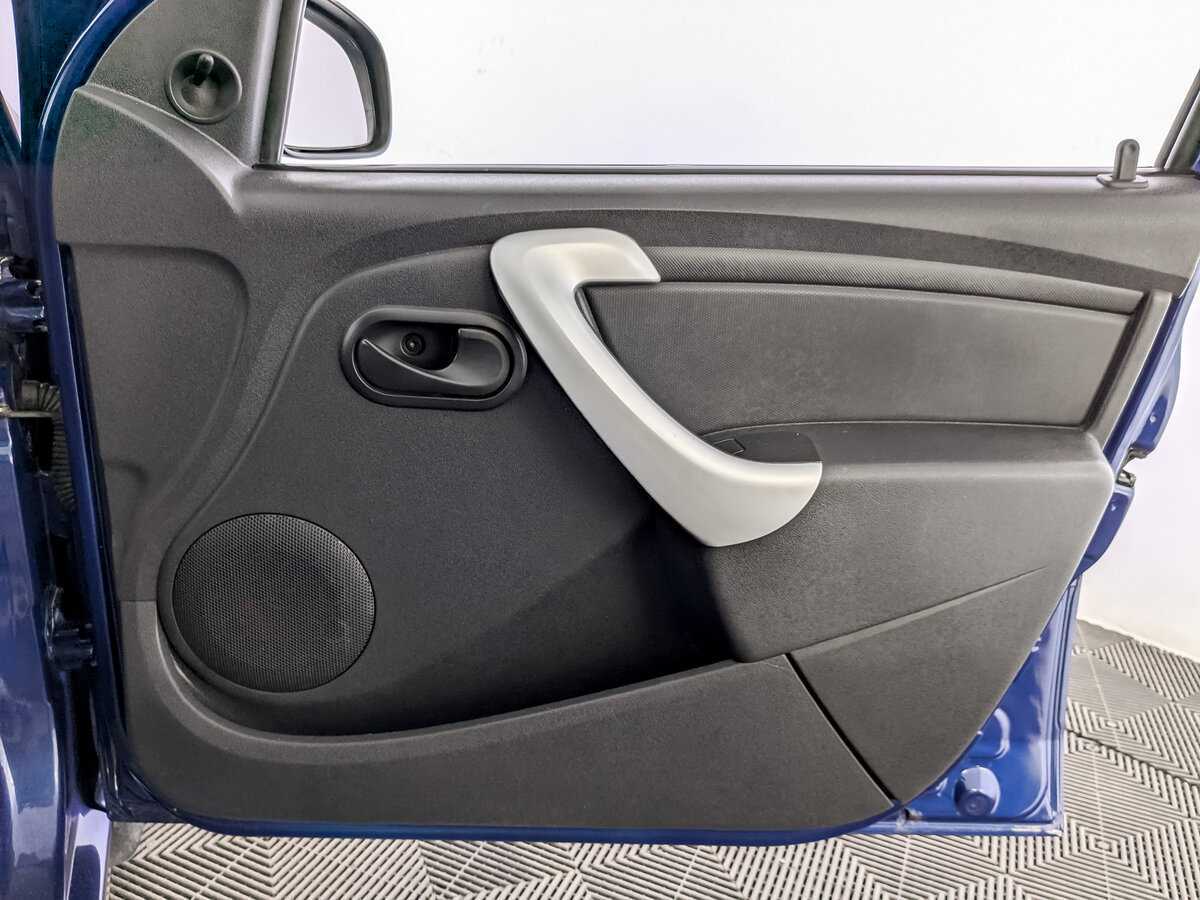 Купить Lada (ВАЗ) Largus с пробегом. Фото: #23