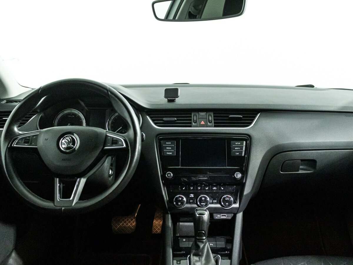 Купить Skoda Octavia с пробегом. Фото: #12