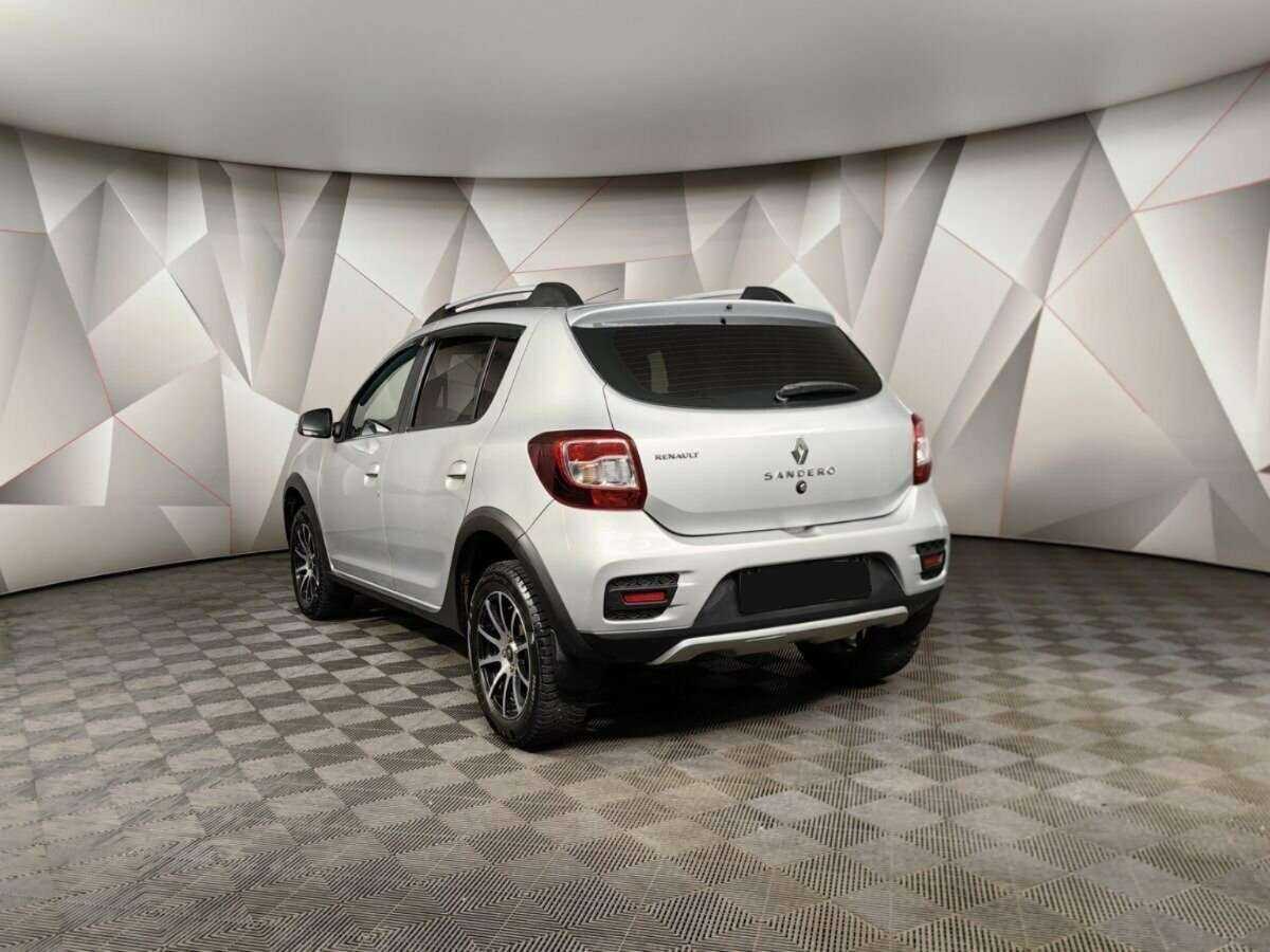 Купить Renault Sandero с пробегом. Фото: #3