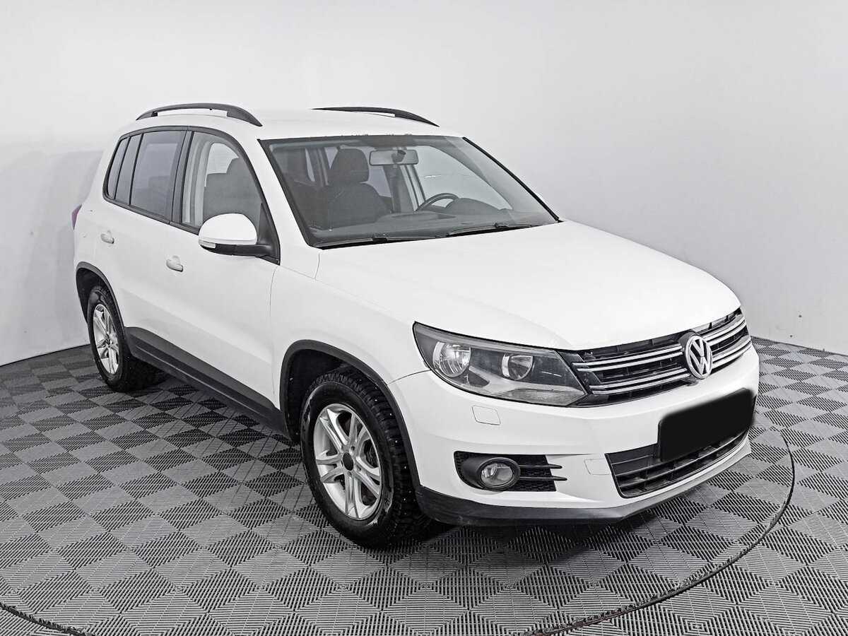 Купить Volkswagen Tiguan с пробегом. Фото: #2