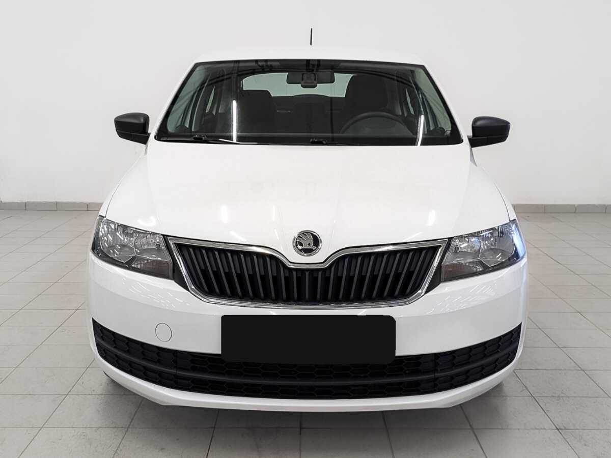 Купить Skoda Rapid с пробегом. Фото: #1