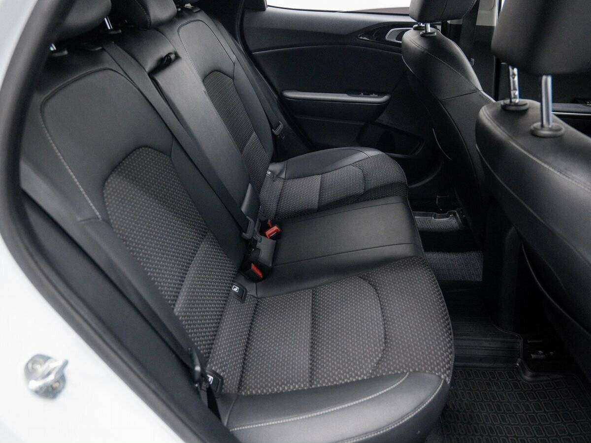 Купить Kia XCeed с пробегом. Фото: #9