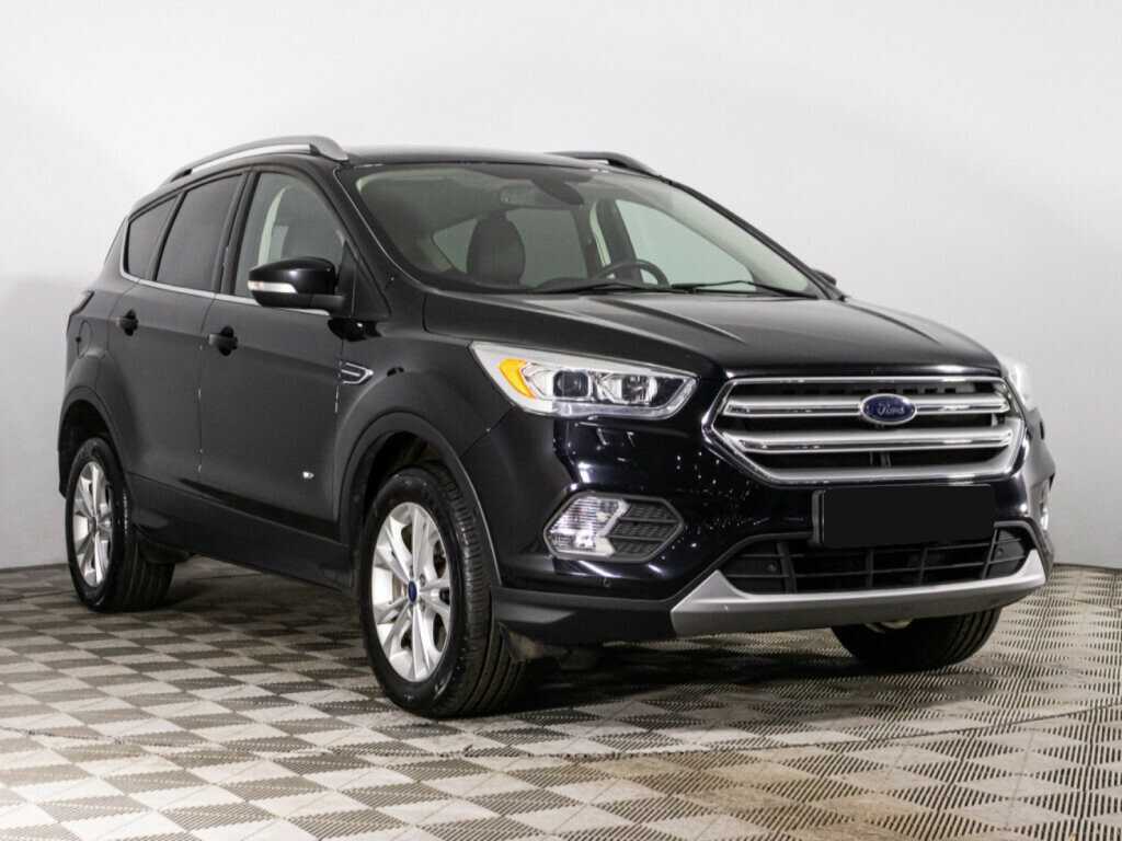 Купить Ford Kuga с пробегом. Фото: #1