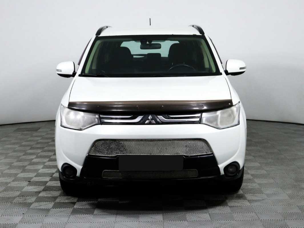 Купить Mitsubishi Outlander с пробегом. Фото: #1