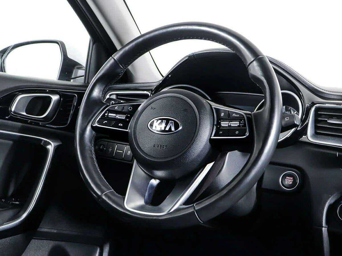 Купить Kia Ceed с пробегом. Фото: #13