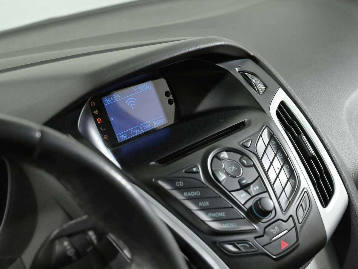 Купить Ford Focus с пробегом. Фото: #10