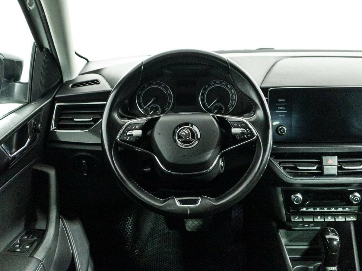 Купить Skoda Rapid с пробегом. Фото: #17