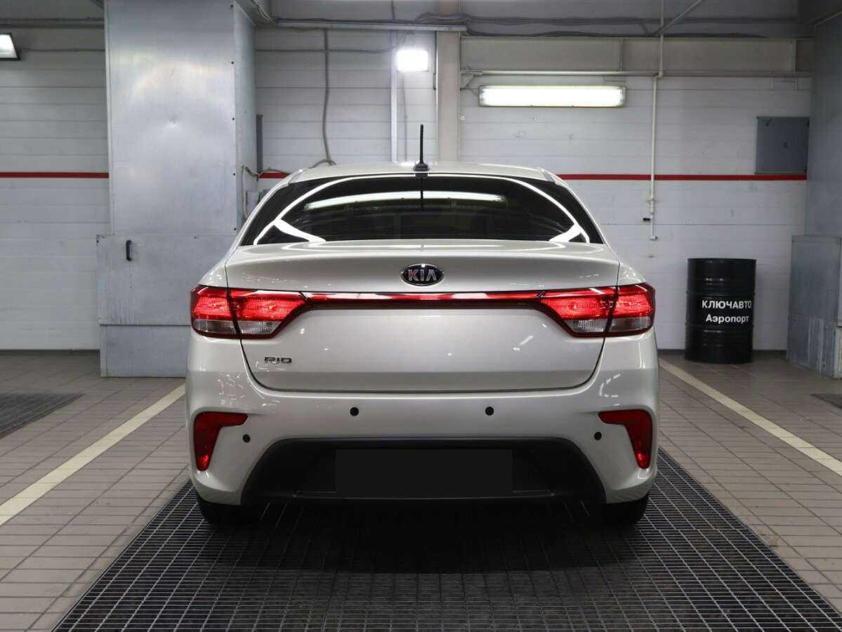 Купить Kia Rio с пробегом. Фото: #3