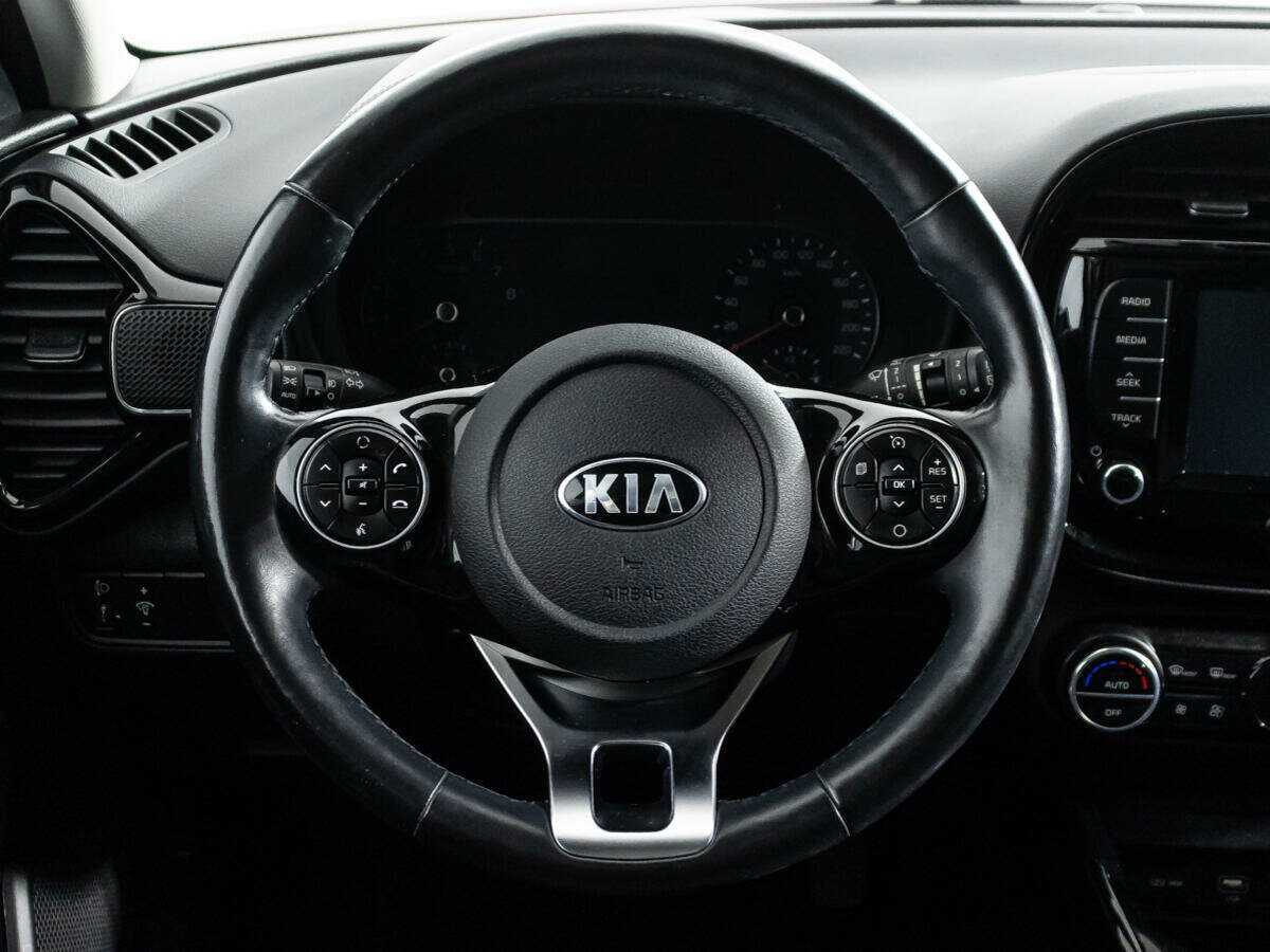 Купить Kia Soul с пробегом. Фото: #21