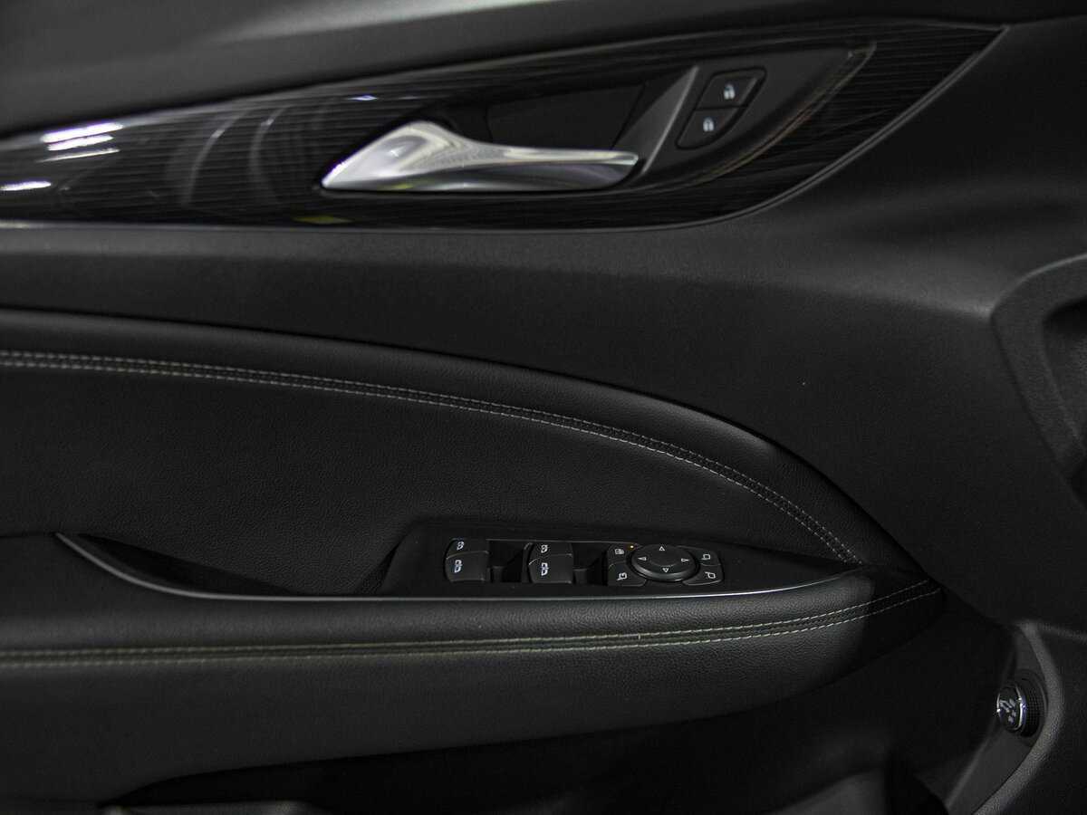 Купить Opel Insignia с пробегом. Фото: #12