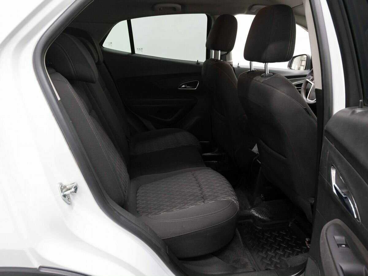 Купить Opel Mokka с пробегом. Фото: #10