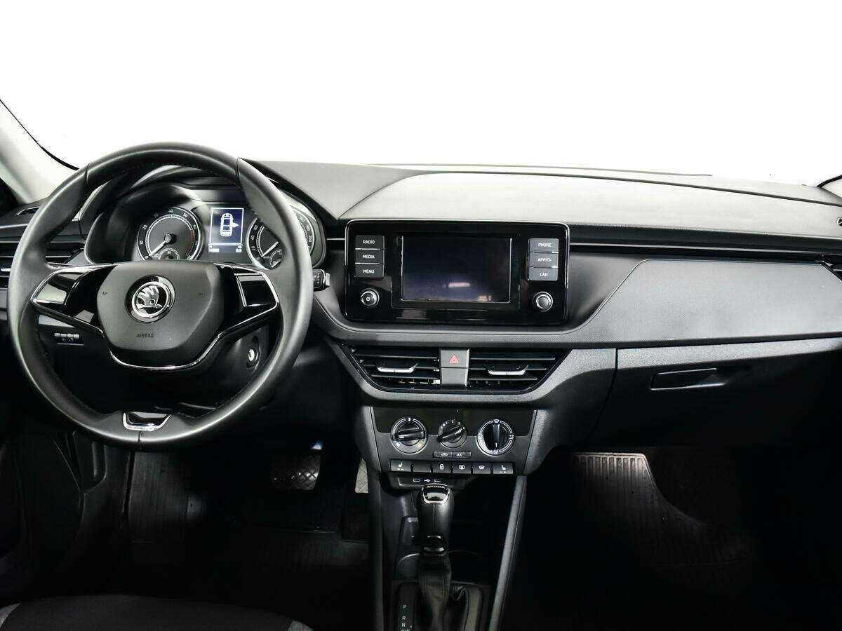 Купить Skoda Rapid с пробегом. Фото: #9