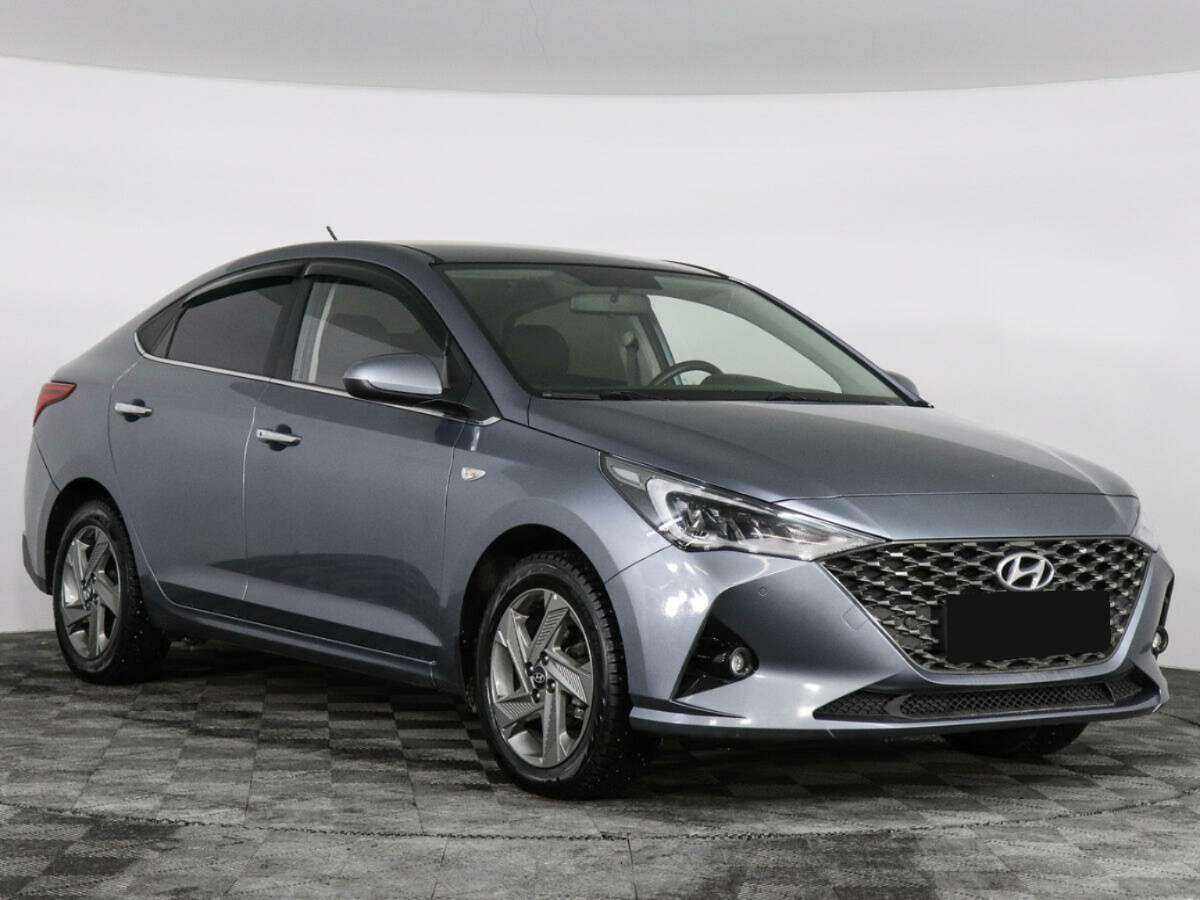 Купить Hyundai Solaris с пробегом. Фото: #1