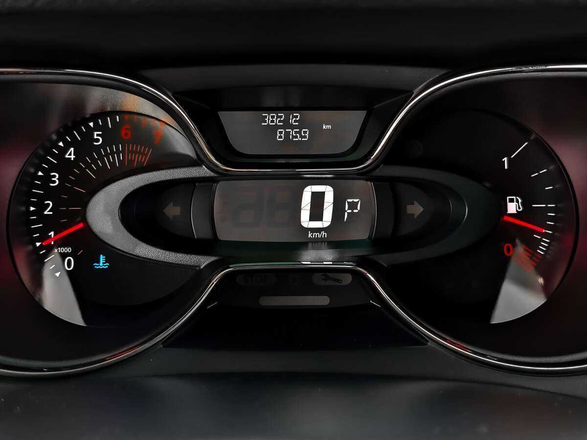 Купить Renault Kaptur с пробегом. Фото: #11