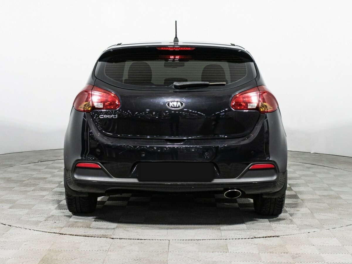 Купить Kia Ceed с пробегом. Фото: #5