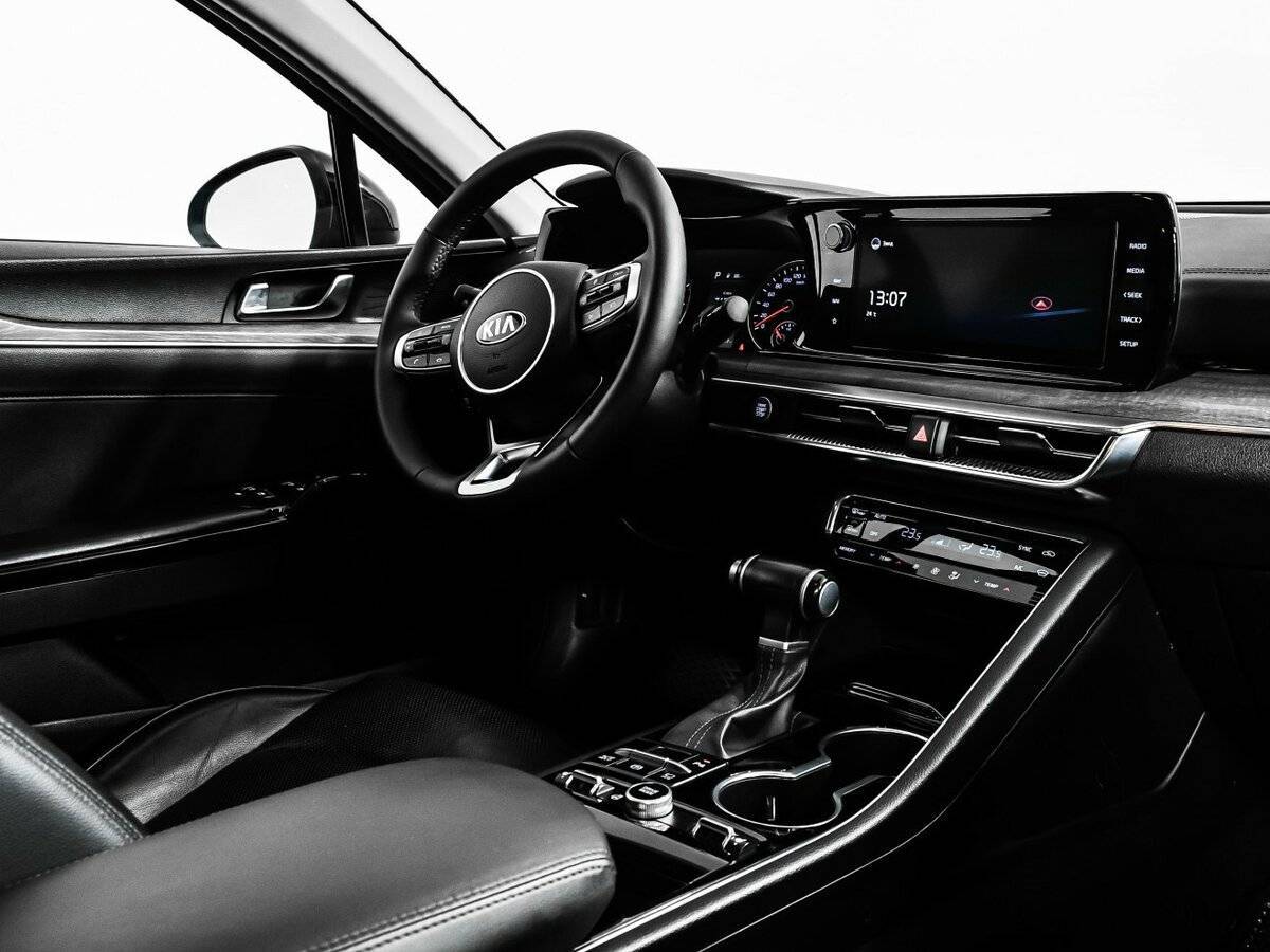 Купить Kia K5 с пробегом. Фото: #8