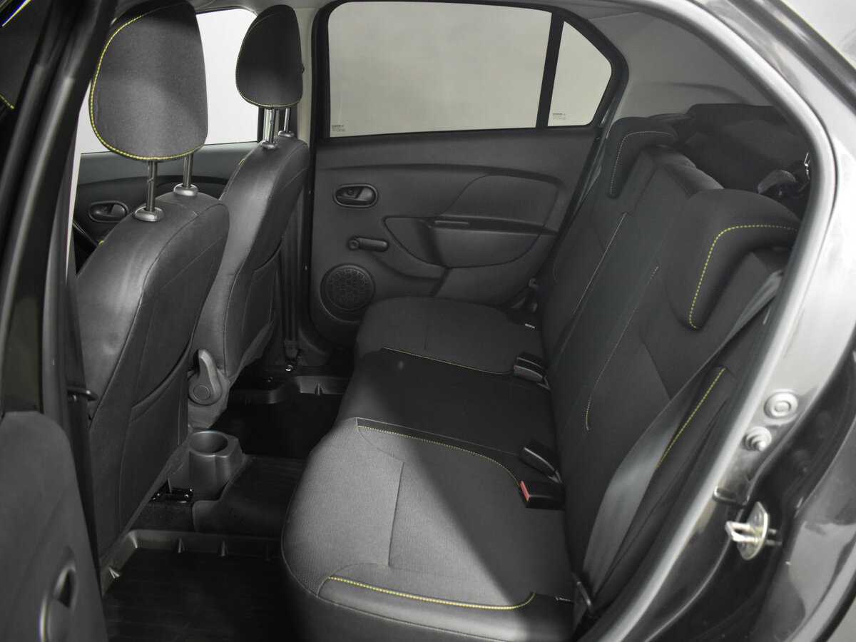 Купить Renault Logan с пробегом. Фото: #10