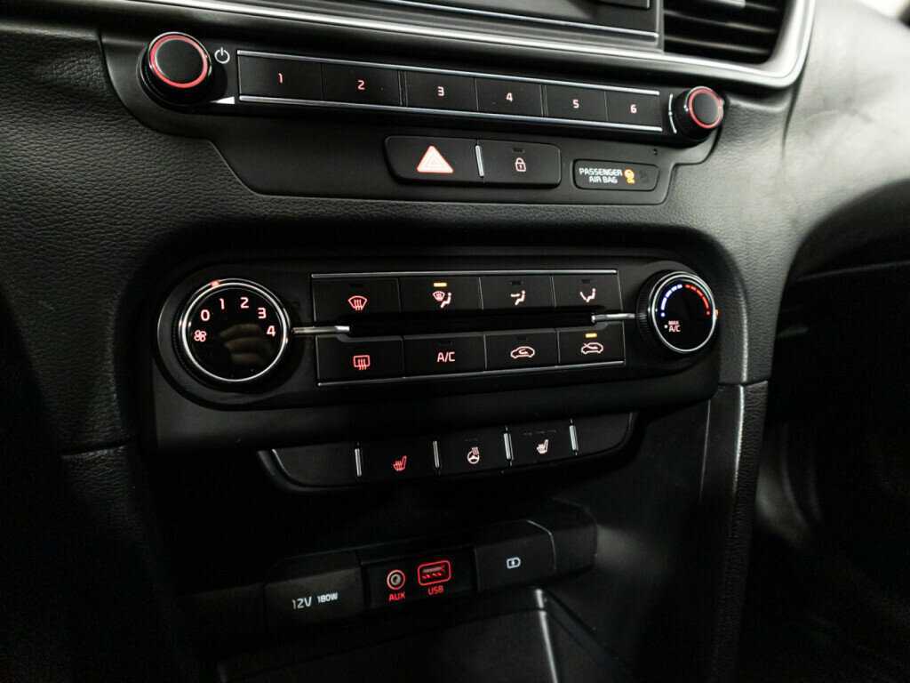 Купить Kia Ceed с пробегом. Фото: #16