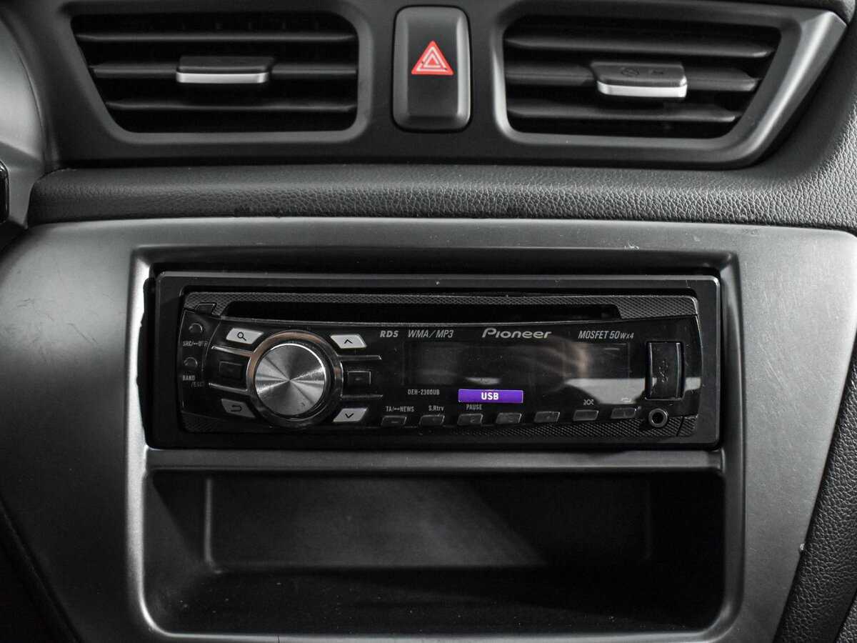 Купить Kia Rio с пробегом. Фото: #12