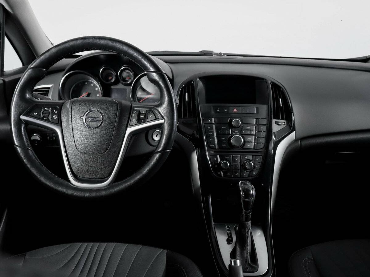Купить Opel Astra с пробегом. Фото: #9