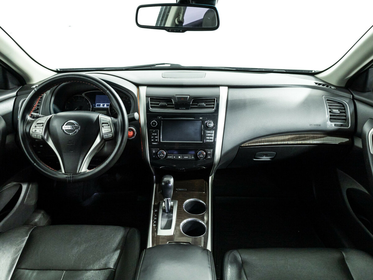 Купить Nissan Teana с пробегом. Фото: #11