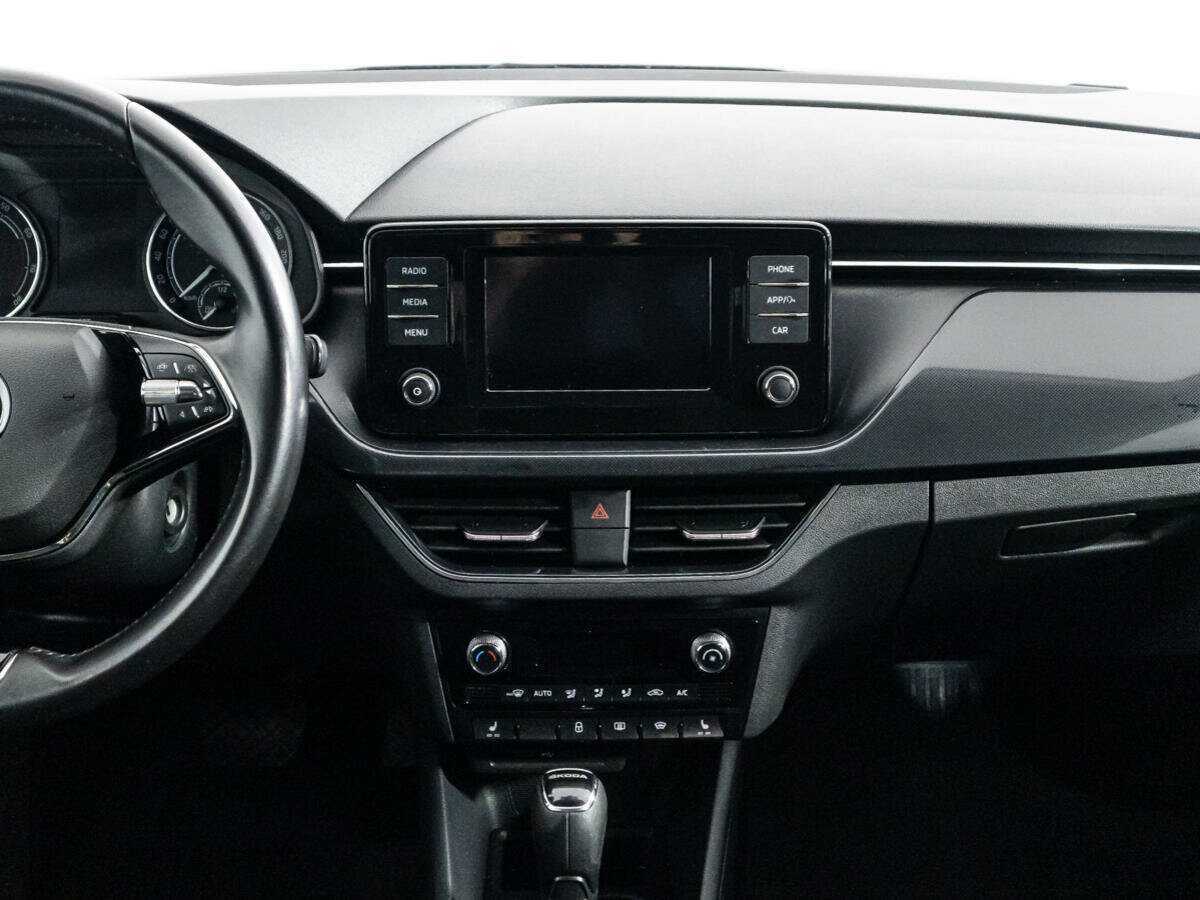 Купить Skoda Rapid с пробегом. Фото: #13